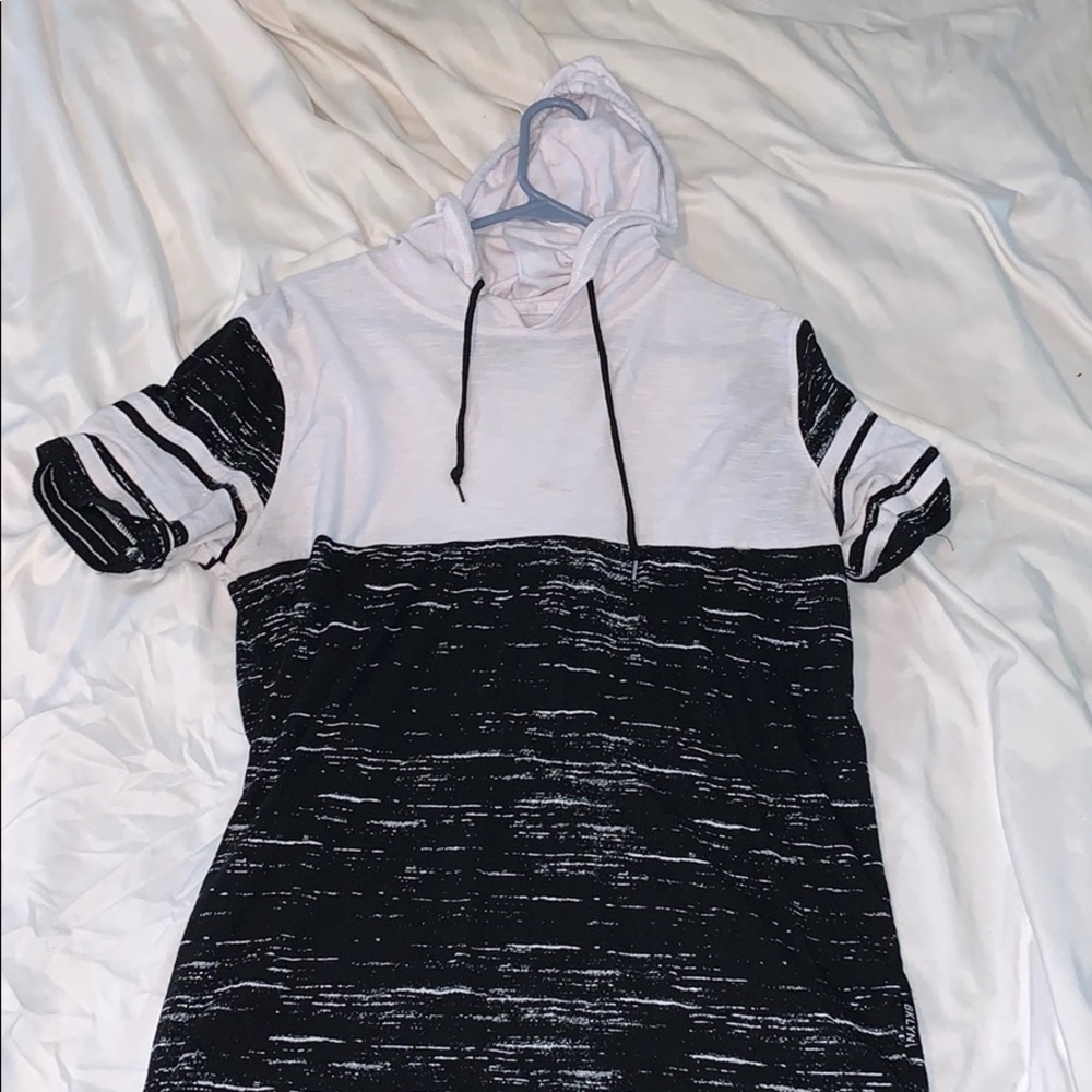 T-Shirt Hoodie